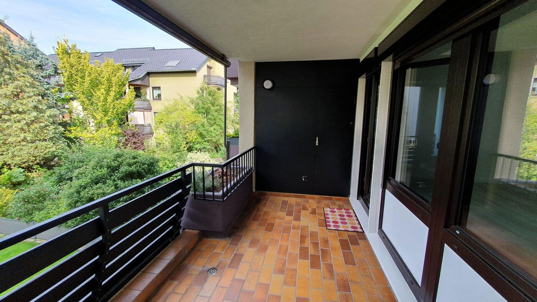 Pronájem bytu 3+1 114 m², Hallesche Straße 39, Wolfsburg, Dolní Sasko Pronájem bytu 3+1 114 m², Hallesche Straße 39, Wolfsburg, Dolní Sasko