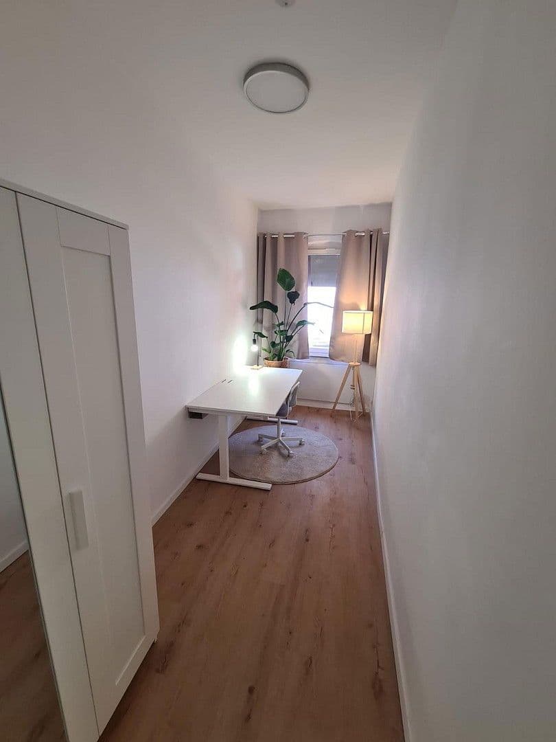 Pronájem bytu 2+1 31 m², Kirchenweg 43, Nürnberg, Bavorsko Pronájem bytu 2+1 31 m², Kirchenweg 43, Nürnberg, Bavorsko