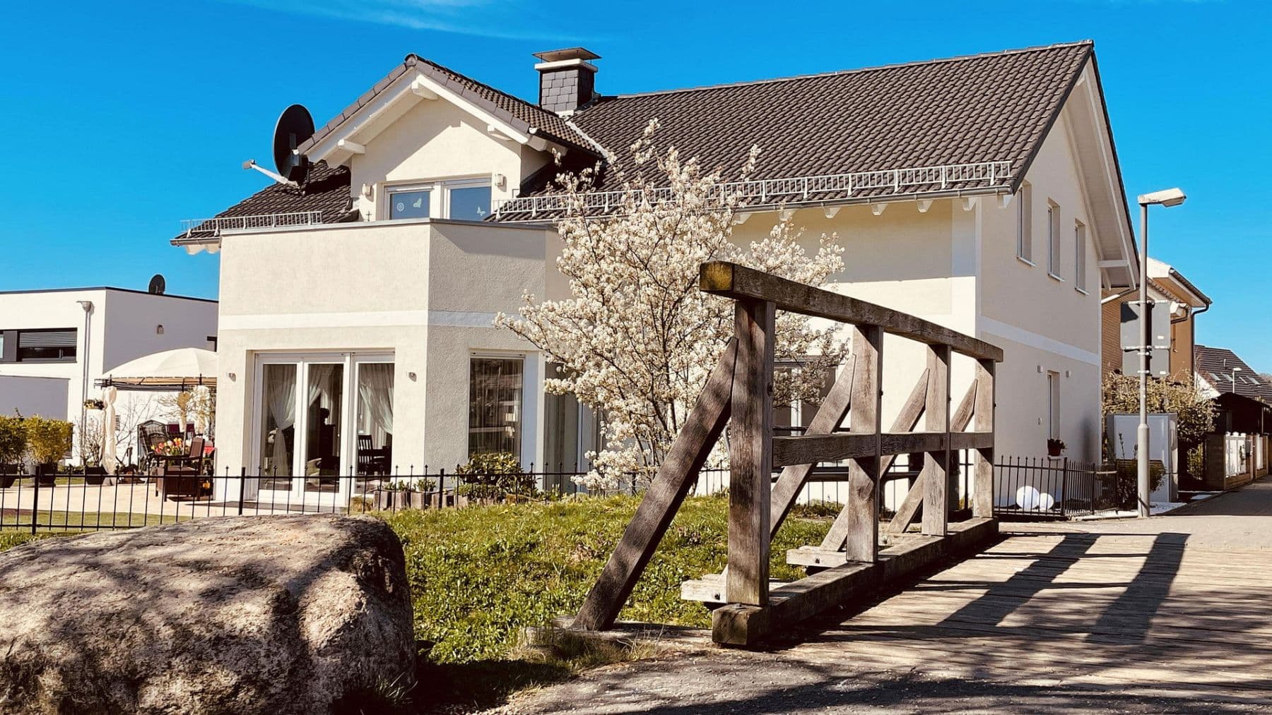 Pronájem bytu 3+1 141 m², Usingen, Hessen Pronájem bytu 3+1 141 m², Usingen, Hessen