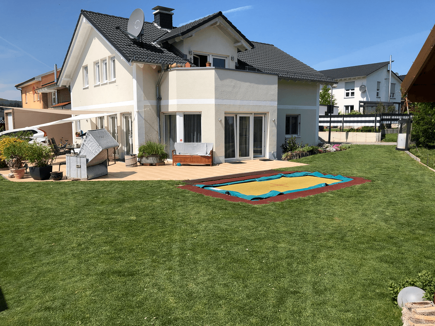 Pronájem bytu 3+1 141 m², Usingen, Hessen Pronájem bytu 3+1 141 m², Usingen, Hessen