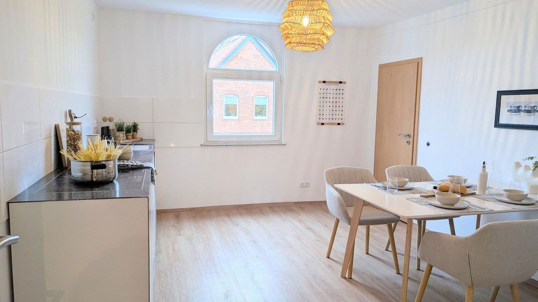 Prodej bytu 4+1 106 m², Hannover, Dolní Sasko Prodej bytu 4+1 106 m², Hannover, Dolní Sasko