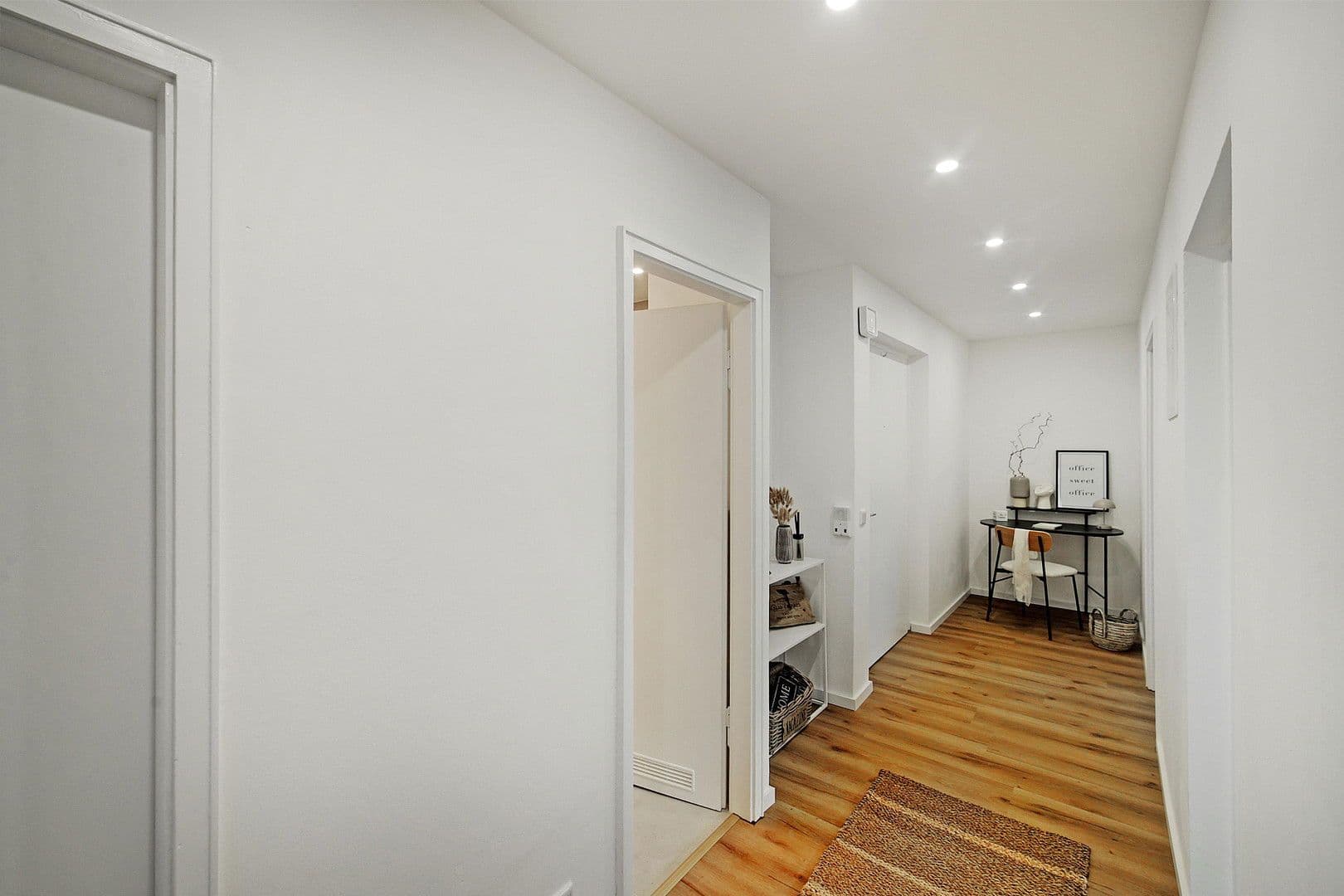 Prodej bytu 3+1 71 m², Kaltenhoferstr. 2, Augsburg, Bavorsko Prodej bytu 3+1 71 m², Kaltenhoferstr. 2, Augsburg, Bavorsko