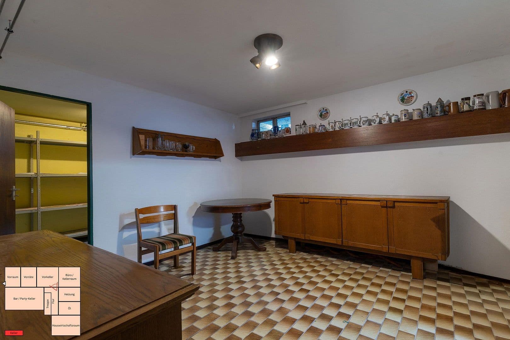 Prodej domu 160 m², pozemek 690 m², Bühl, Bádensko-Württembersko Prodej domu 160 m², pozemek 690 m², Bühl, Bádensko-Württembersko