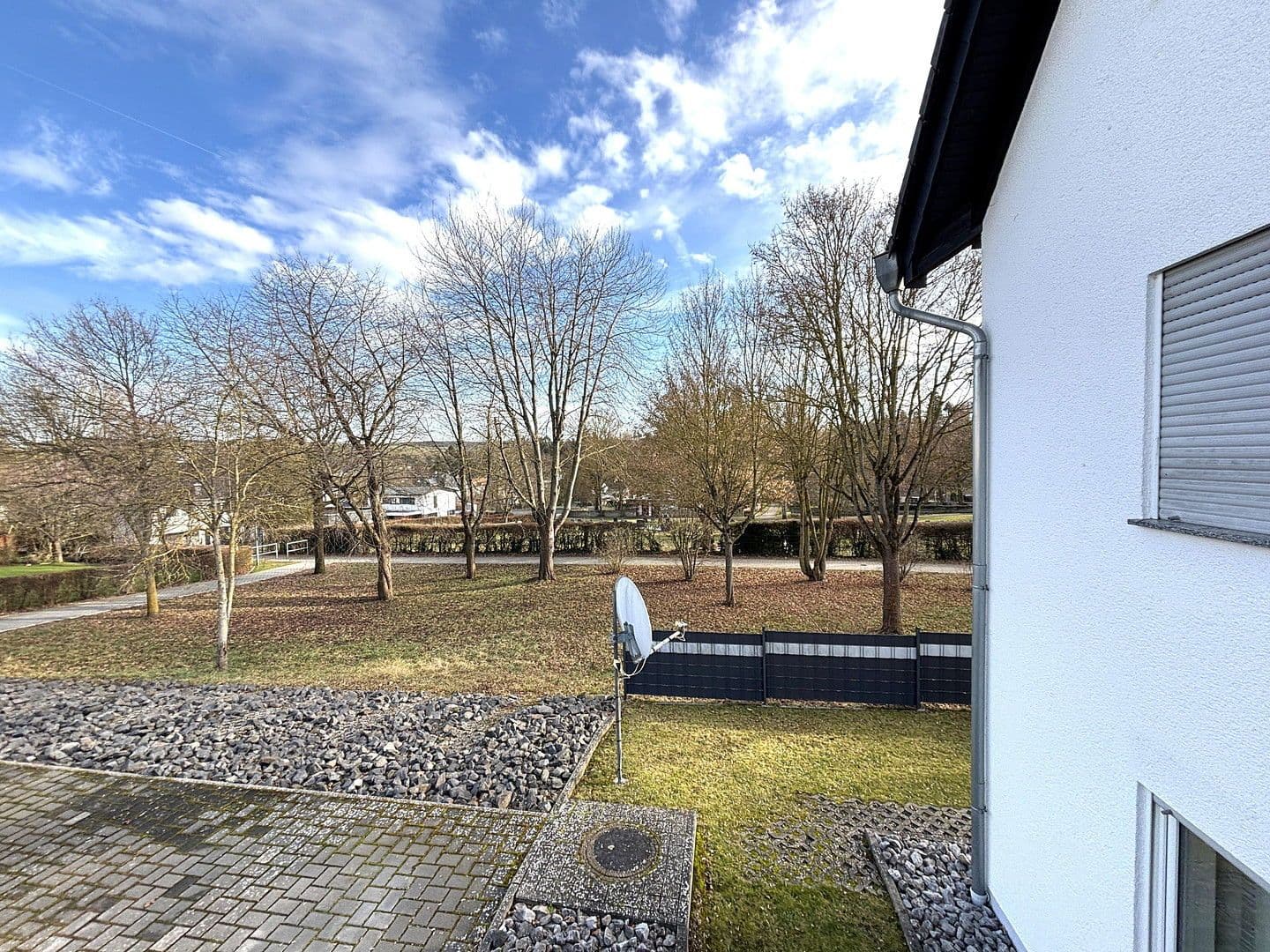 Pronájem bytu 2+1 47 m², Hünfelden, Hessen Pronájem bytu 2+1 47 m², Hünfelden, Hessen