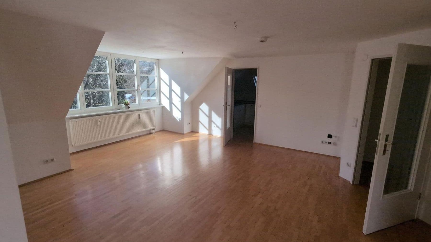 Pronájem bytu 3+1 97 m², Bad Reichenhall, Bavorsko Pronájem bytu 3+1 97 m², Bad Reichenhall, Bavorsko