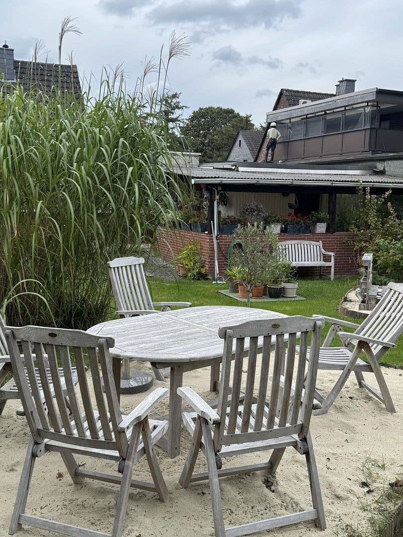 Prodej domu 126 m², pozemek 847 m², Moers, Severní Porýní-Vestfálsko Prodej domu 126 m², pozemek 847 m², Moers, Severní Porýní-Vestfálsko