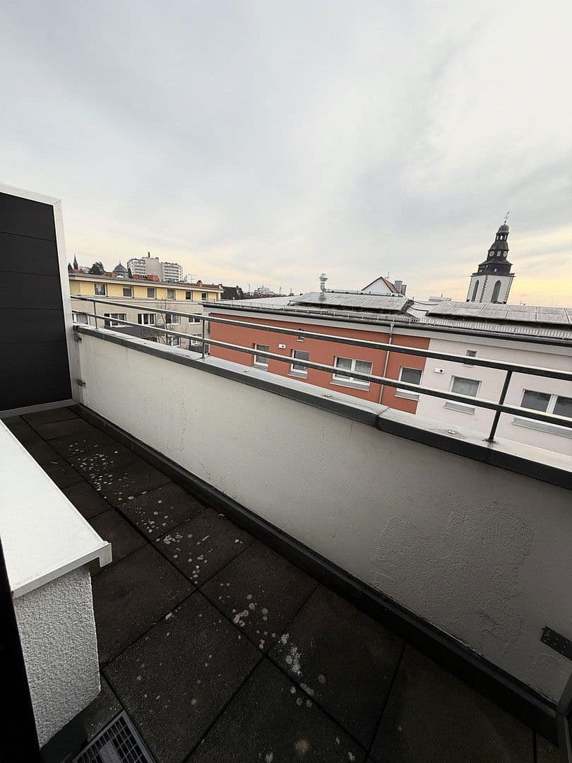 Pronájem bytu 1+1 25 m², Dammstraße 4, Gießen, Hessen Pronájem bytu 1+1 25 m², Dammstraße 4, Gießen, Hessen