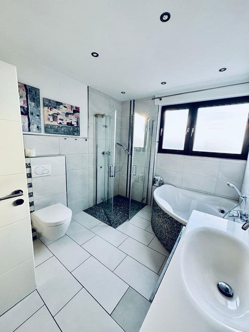 Pronájem kanceláře 370 m², August-Borsig-Straße 5, Koblenz, Porýní-Falc Pronájem kanceláře 370 m², August-Borsig-Straße 5, Koblenz, Porýní-Falc