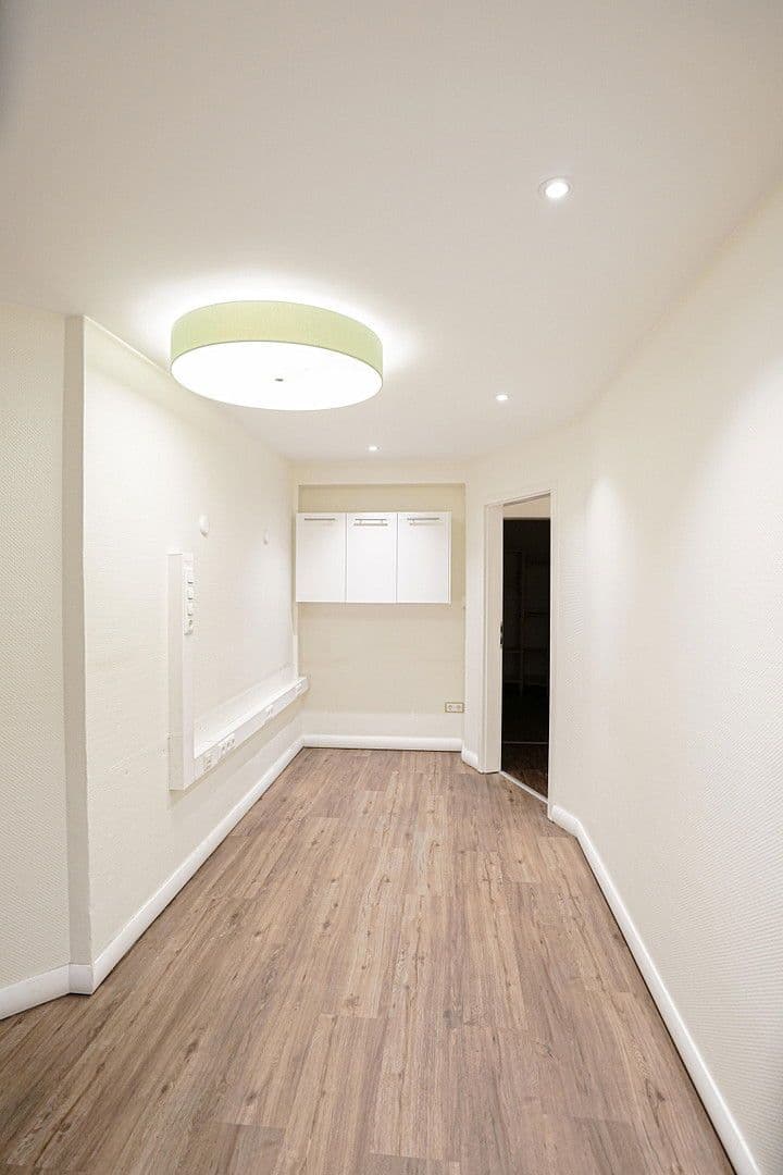 Pronájem kanceláře 215 m², Meinardusstraße 1, Oldenburg (Oldenburg), Dolní Sasko Pronájem kanceláře 215 m², Meinardusstraße 1, Oldenburg (Oldenburg), Dolní Sasko