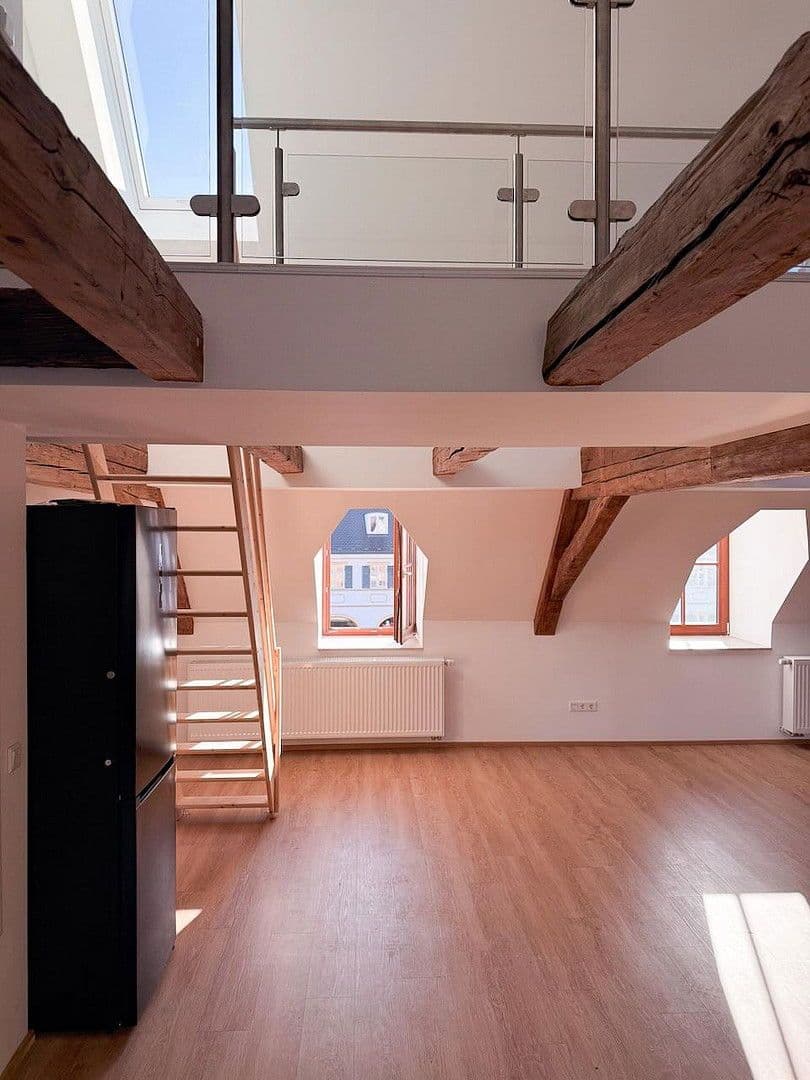 Pronájem bytu 4+1 146 m², Marktplatz 4, Markt Indersdorf, Bavorsko Pronájem bytu 4+1 146 m², Marktplatz 4, Markt Indersdorf, Bavorsko