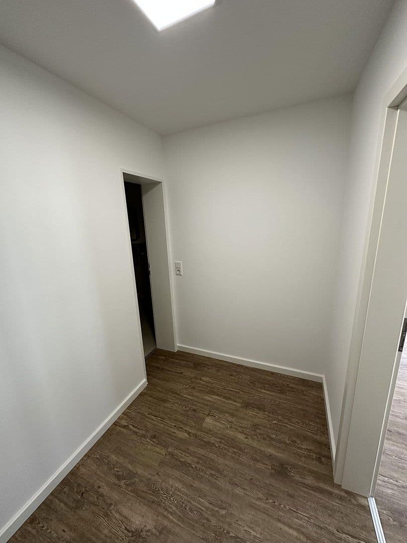 Pronájem bytu 1+1 30 m², Sandstr. 3, Nürnberg, Bavorsko Pronájem bytu 1+1 30 m², Sandstr. 3, Nürnberg, Bavorsko