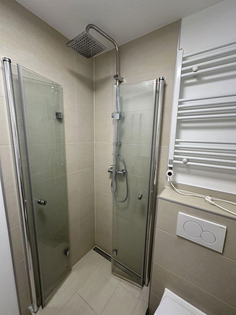 Pronájem bytu 1+1 30 m², Sandstr. 3, Nürnberg, Bavorsko Pronájem bytu 1+1 30 m², Sandstr. 3, Nürnberg, Bavorsko