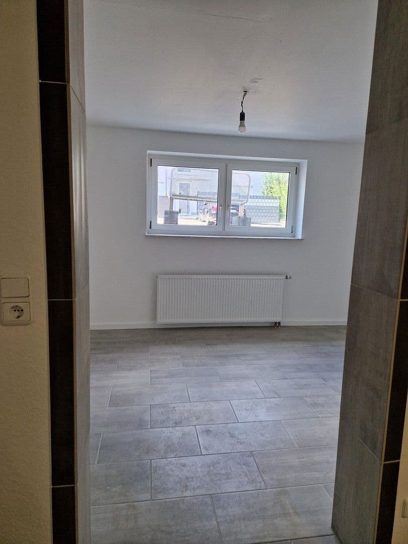 Pronájem bytu 2+1 55 m², Falkenweg 26, Hösbach, Bavorsko Pronájem bytu 2+1 55 m², Falkenweg 26, Hösbach, Bavorsko