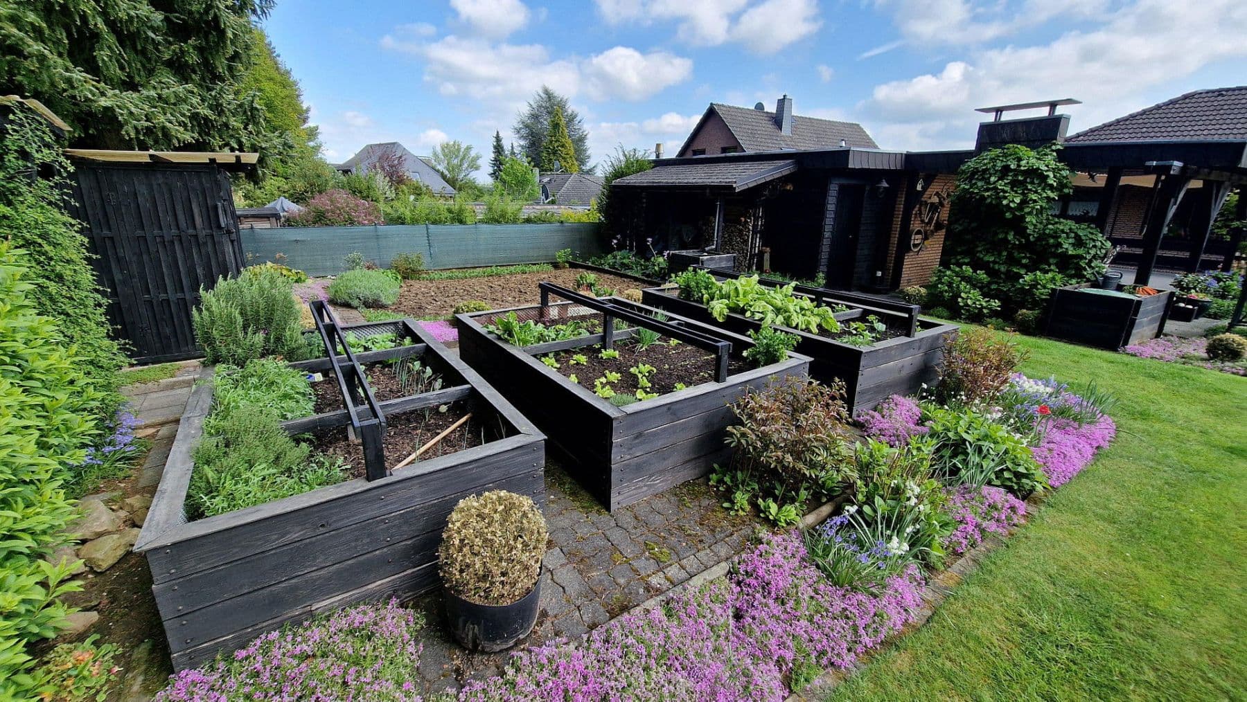 Prodej domu 194 m², pozemek 1.048 m², Königswinter, Severní Porýní-Vestfálsko Prodej domu 194 m², pozemek 1.048 m², Königswinter, Severní Porýní-Vestfálsko