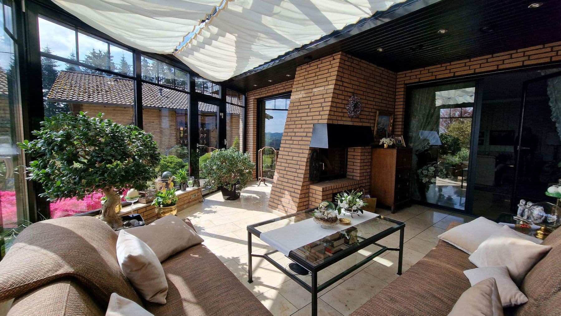 Prodej domu 194 m², pozemek 1.048 m², Königswinter, Severní Porýní-Vestfálsko Prodej domu 194 m², pozemek 1.048 m², Königswinter, Severní Porýní-Vestfálsko