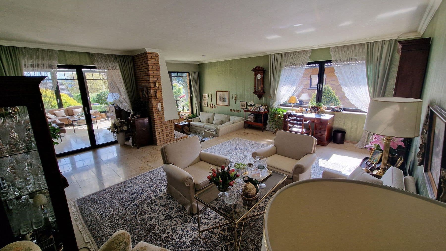 Prodej domu 194 m², pozemek 1.048 m², Königswinter, Severní Porýní-Vestfálsko Prodej domu 194 m², pozemek 1.048 m², Königswinter, Severní Porýní-Vestfálsko