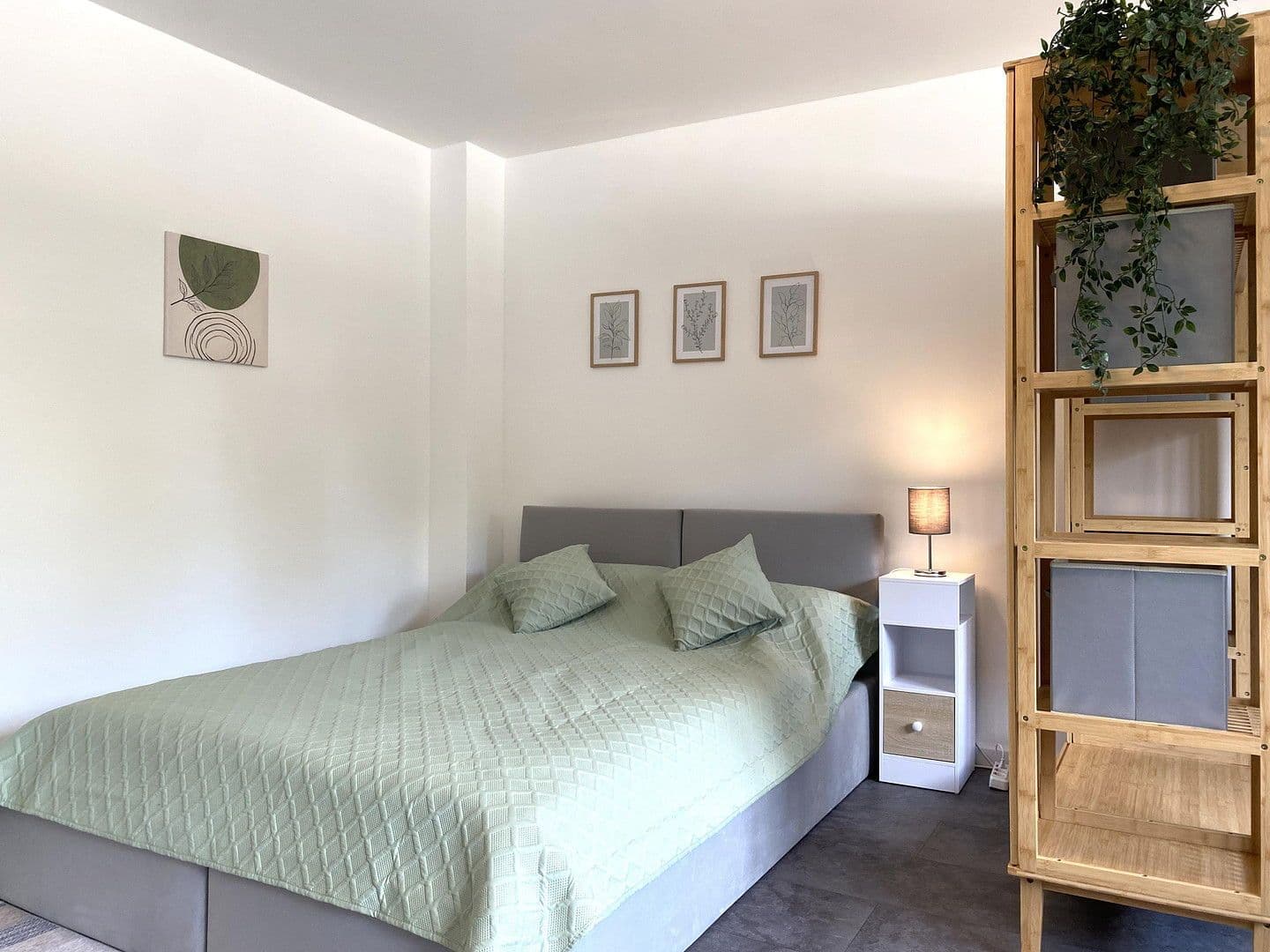 Pronájem bytu 1+1 34 m², Bremen, Bremen Pronájem bytu 1+1 34 m², Bremen, Bremen