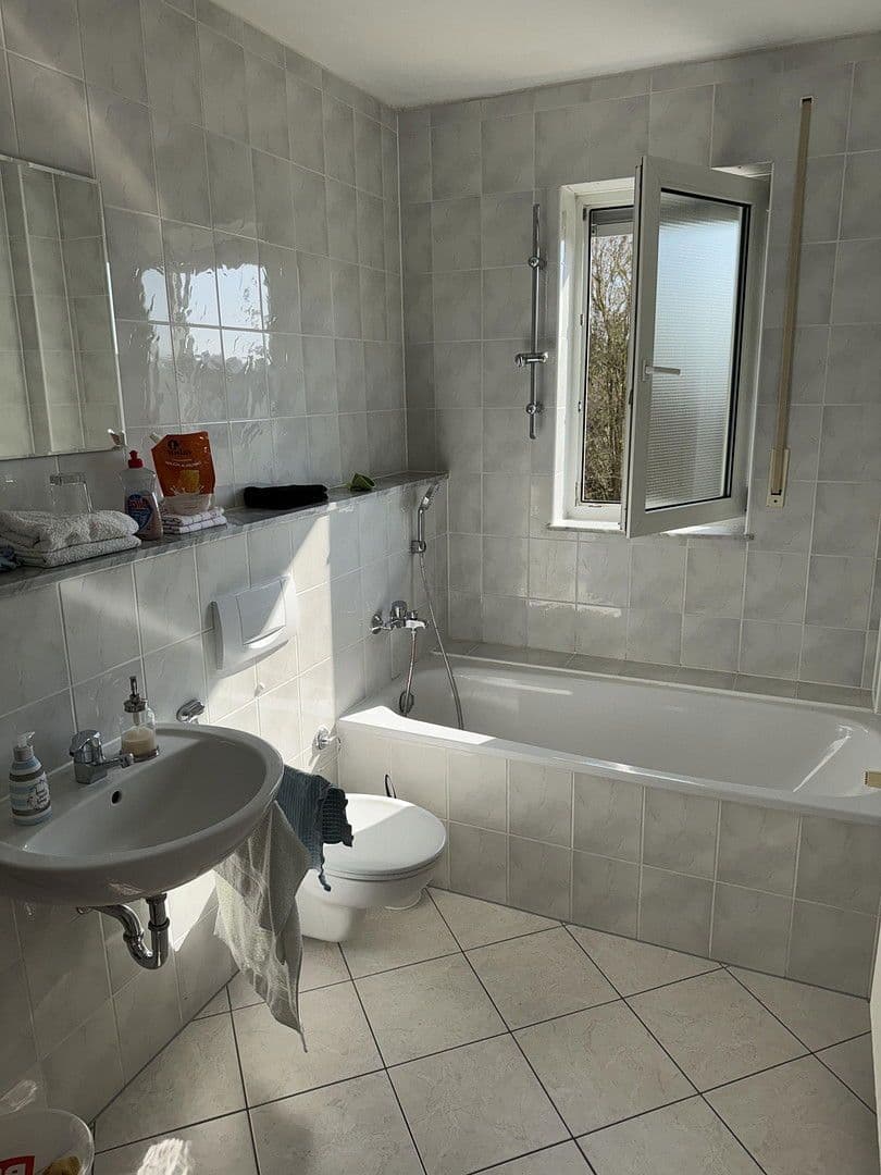 Pronájem bytu 2+1 60 m², Barlachstraße 9a, Nürnberg, Bavorsko Pronájem bytu 2+1 60 m², Barlachstraße 9a, Nürnberg, Bavorsko