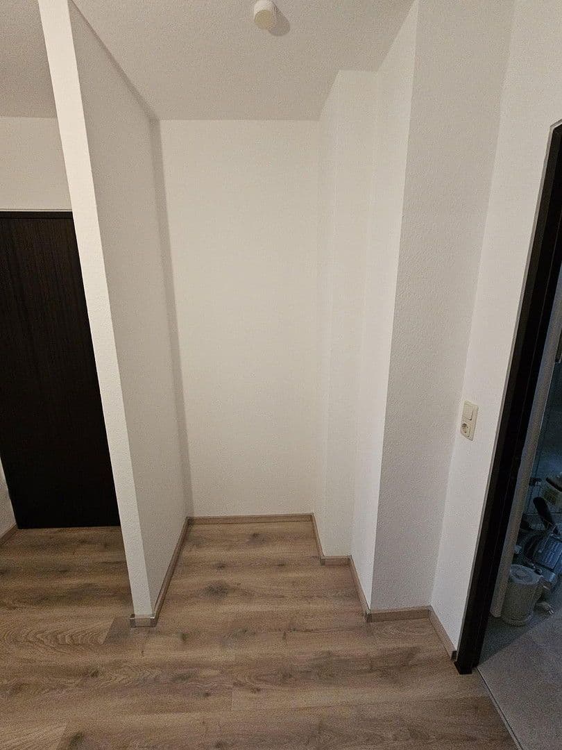 Pronájem bytu 2+1 75 m², Wiesbaden, Hessen Pronájem bytu 2+1 75 m², Wiesbaden, Hessen