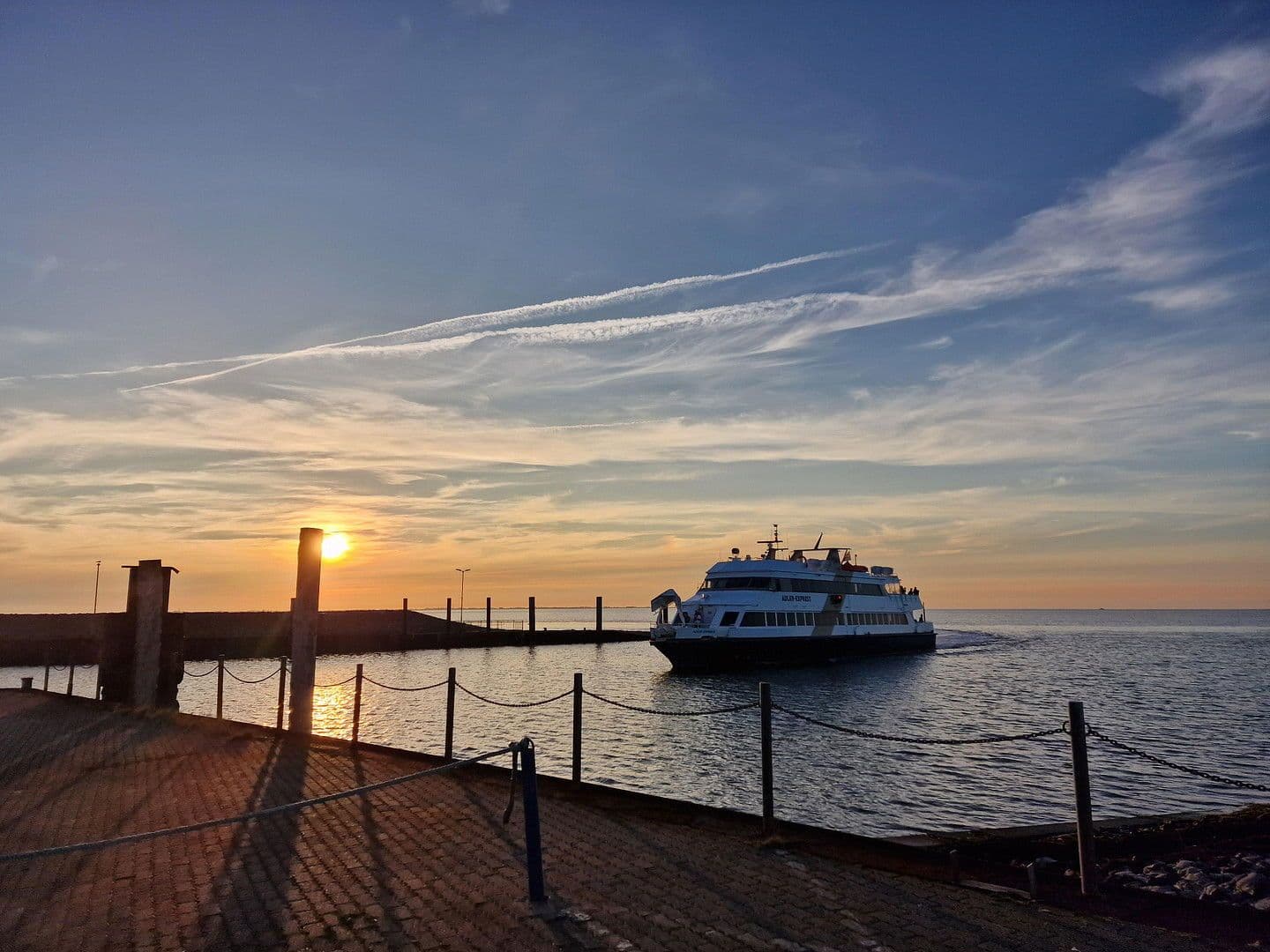 Prodej domu 480 m², pozemek 1.460 m², Nordstrand, Šlesvicko-Holštýnsko Prodej domu 480 m², pozemek 1.460 m², Nordstrand, Šlesvicko-Holštýnsko