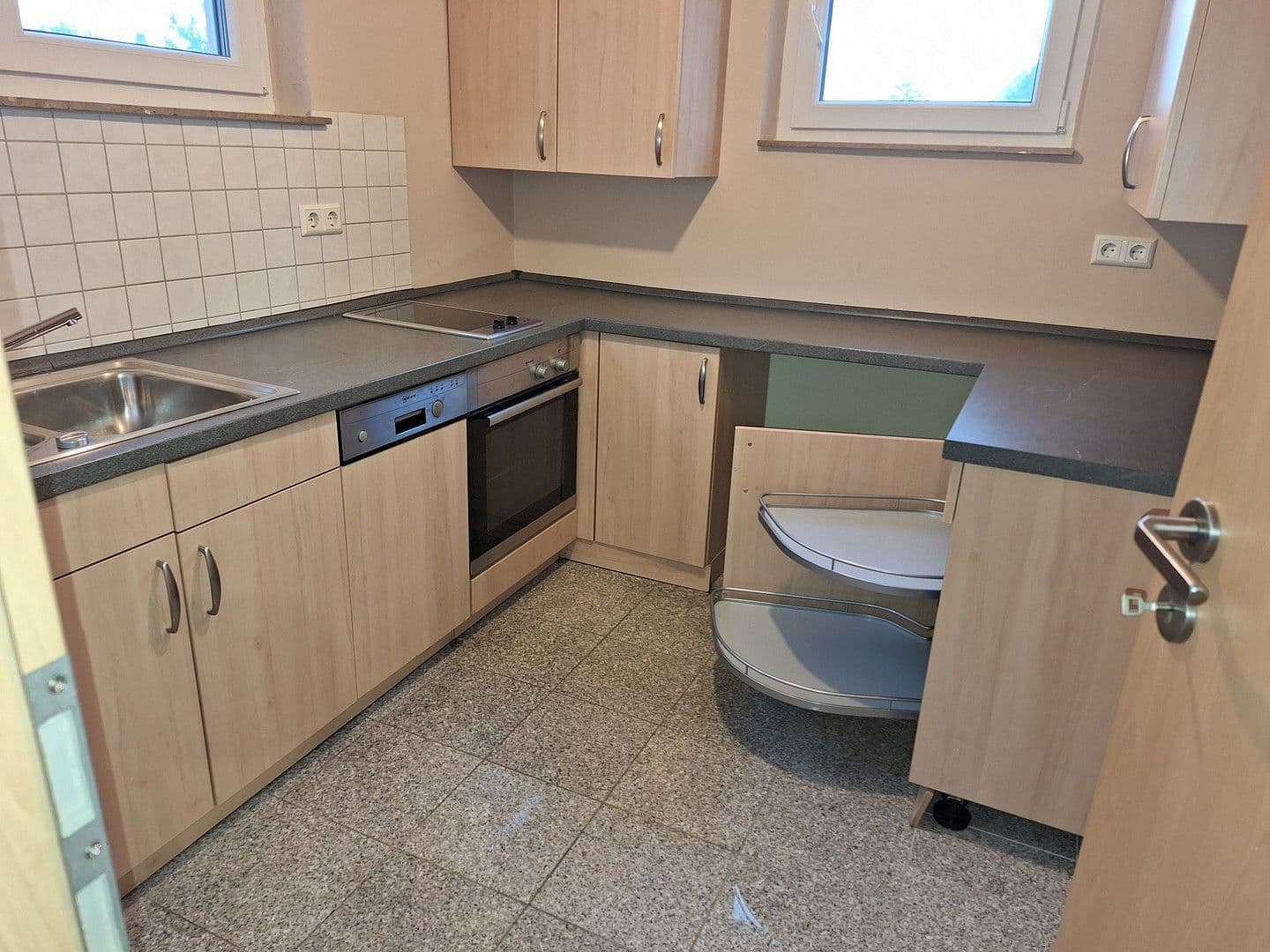 Pronájem bytu 4+1 75 m², Ludwigsburg, Bádensko-Württembersko Pronájem bytu 4+1 75 m², Ludwigsburg, Bádensko-Württembersko