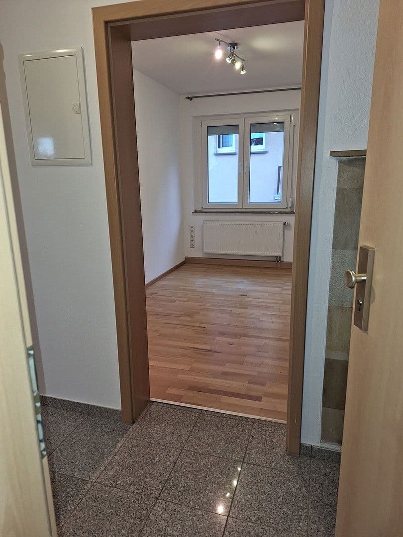 Pronájem bytu 4+1 75 m², Ludwigsburg, Bádensko-Württembersko Pronájem bytu 4+1 75 m², Ludwigsburg, Bádensko-Württembersko