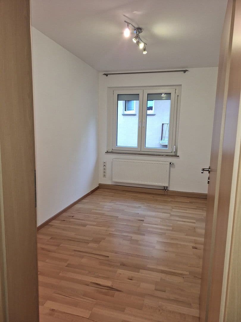 Pronájem bytu 4+1 75 m², Ludwigsburg, Bádensko-Württembersko Pronájem bytu 4+1 75 m², Ludwigsburg, Bádensko-Württembersko