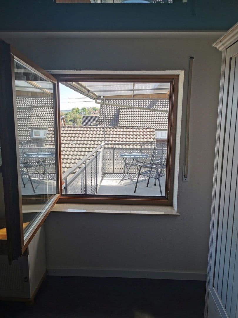 Pronájem bytu 3+kk 85 m², Neuenstadt am Kocher, Bádensko-Württembersko Pronájem bytu 3+kk 85 m², Neuenstadt am Kocher, Bádensko-Württembersko