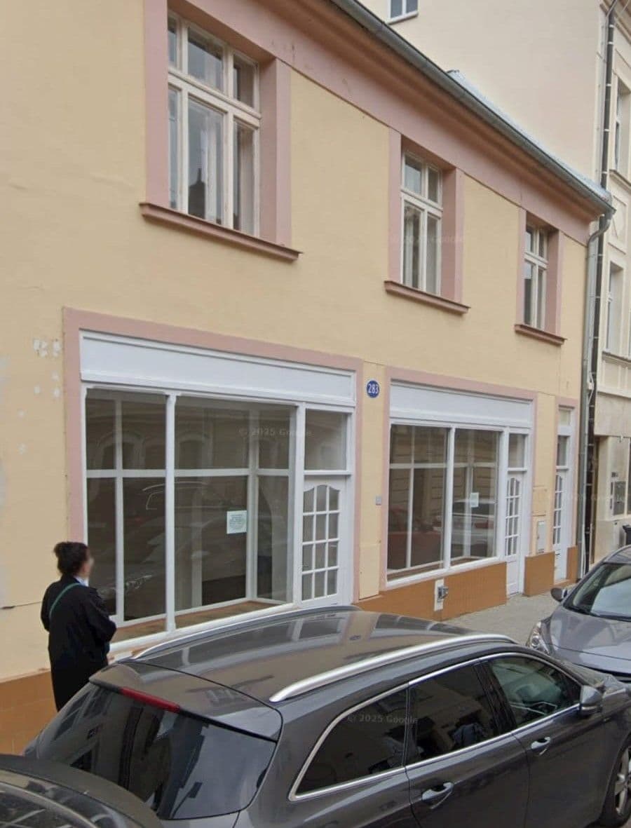 Pronájem nebytového prostoru 65 m², Gorkého, Kladno, Středočeský kraj Pronájem nebytového prostoru 65 m², Gorkého, Kladno, Středočeský kraj