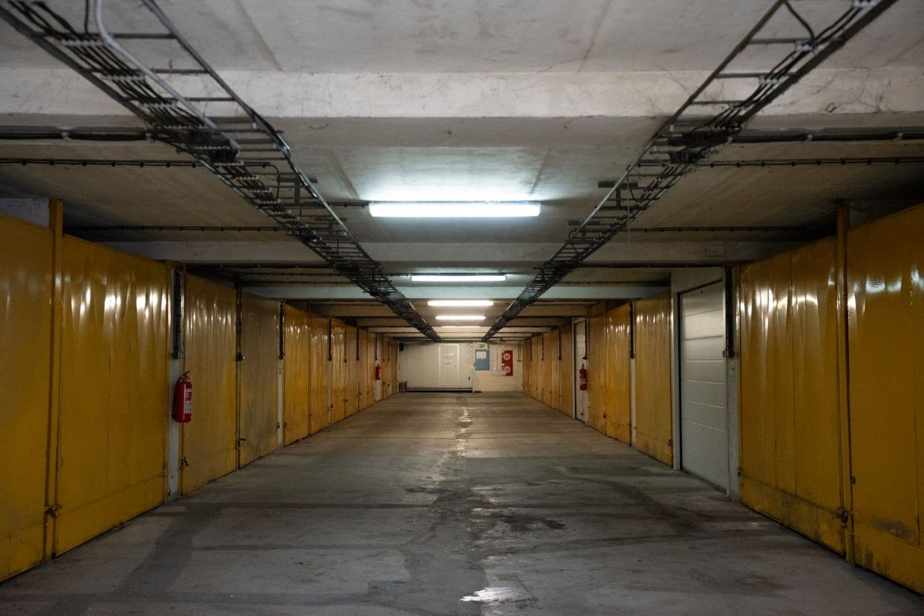 Prodej garáže 20 m², Praha, Praha Prodej garáže 20 m², Praha, Praha