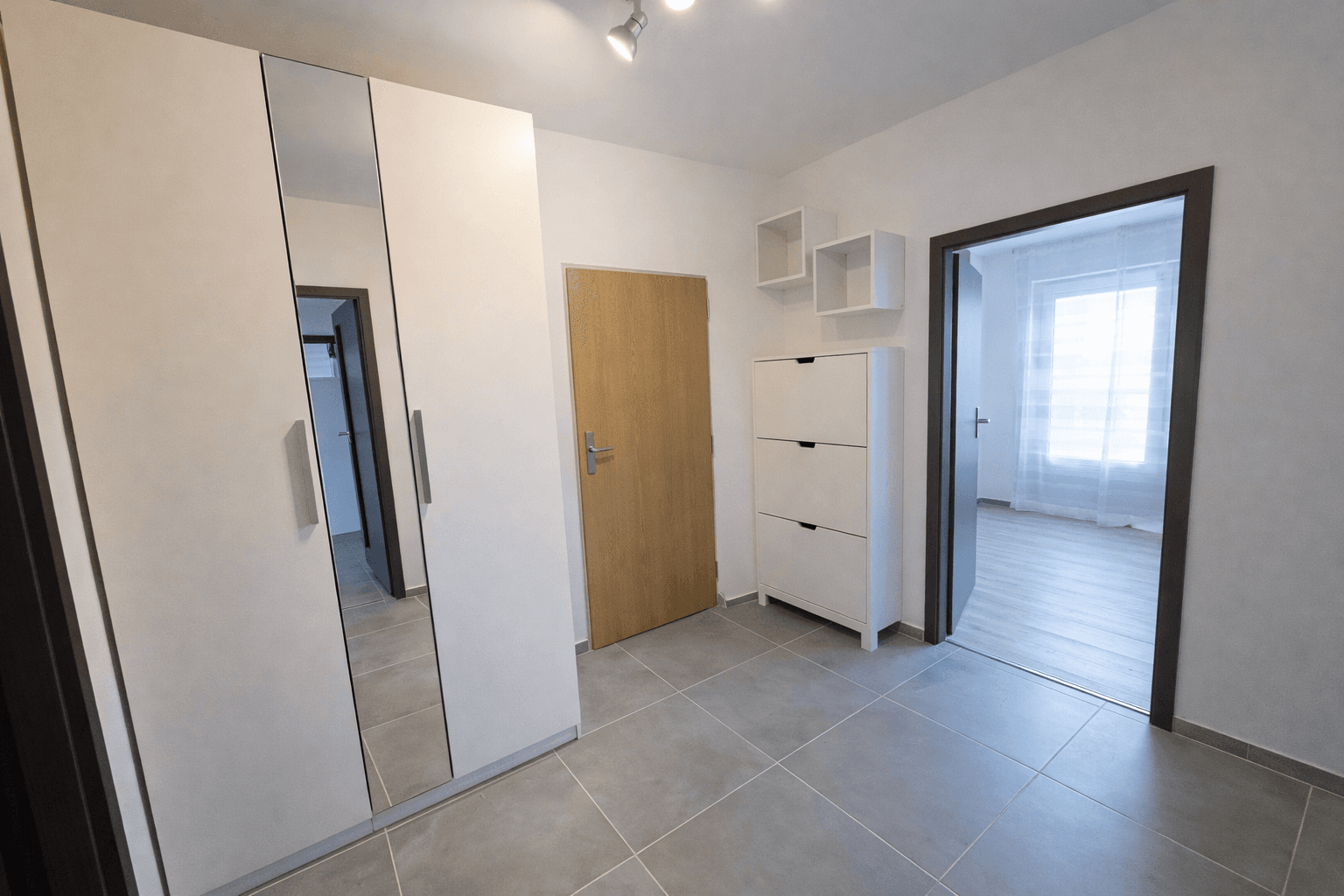 Pronájem bytu 3+kk 60 m², Politických vězňů, Horoměřice, Středočeský kraj Pronájem bytu 3+kk 60 m², Politických vězňů, Horoměřice, Středočeský kraj