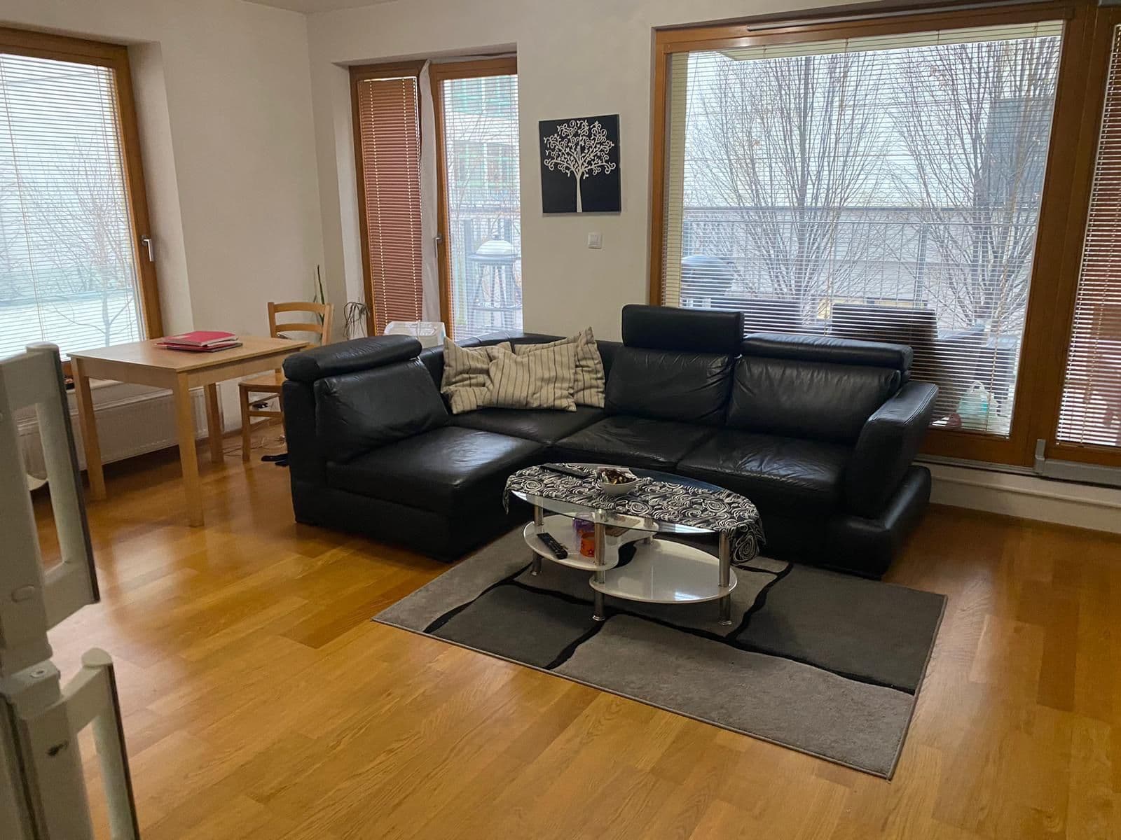 Pronájem bytu 2+kk 57 m², Komunardů, Praha, Praha Pronájem bytu 2+kk 57 m², Komunardů, Praha, Praha