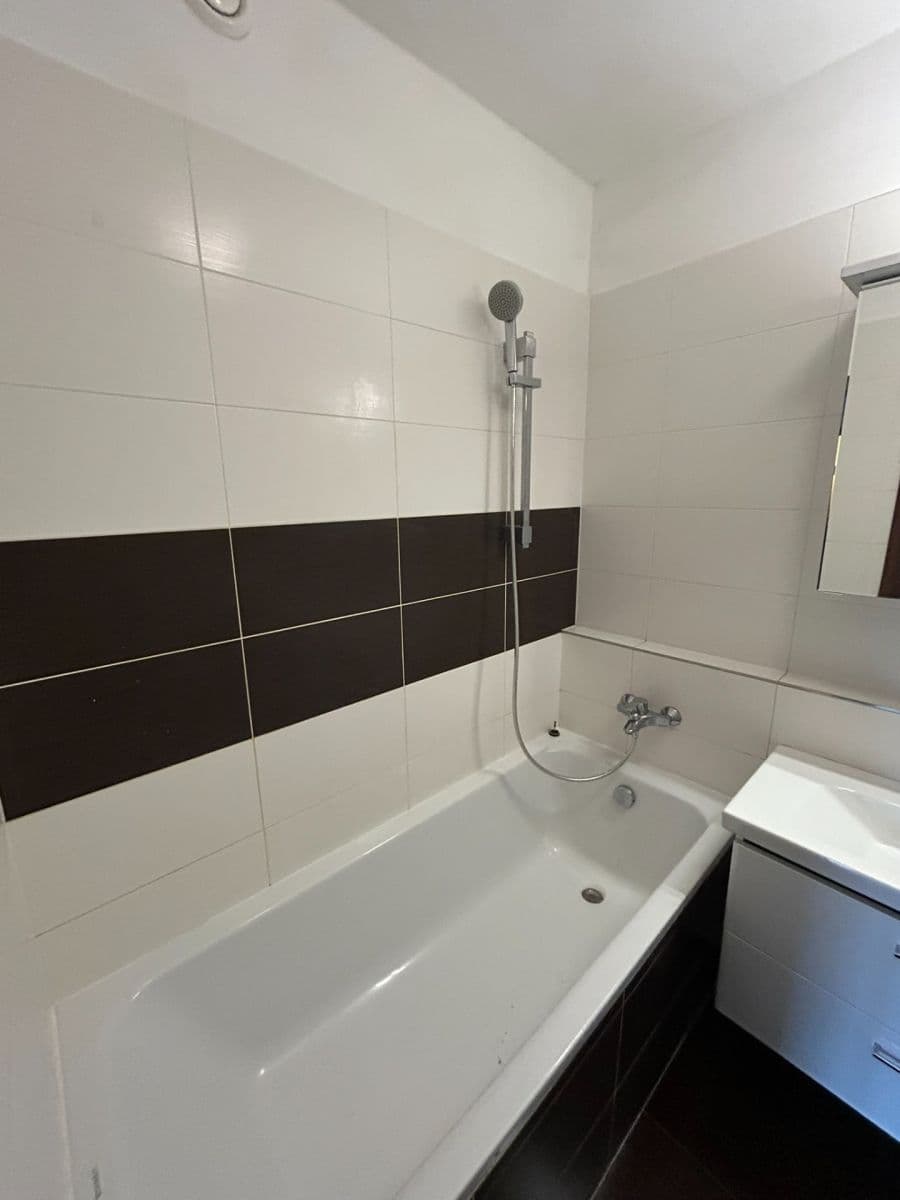 Pronájem bytu 3+kk 67 m², Jurkovičova, Praha, Praha Pronájem bytu 3+kk 67 m², Jurkovičova, Praha, Praha