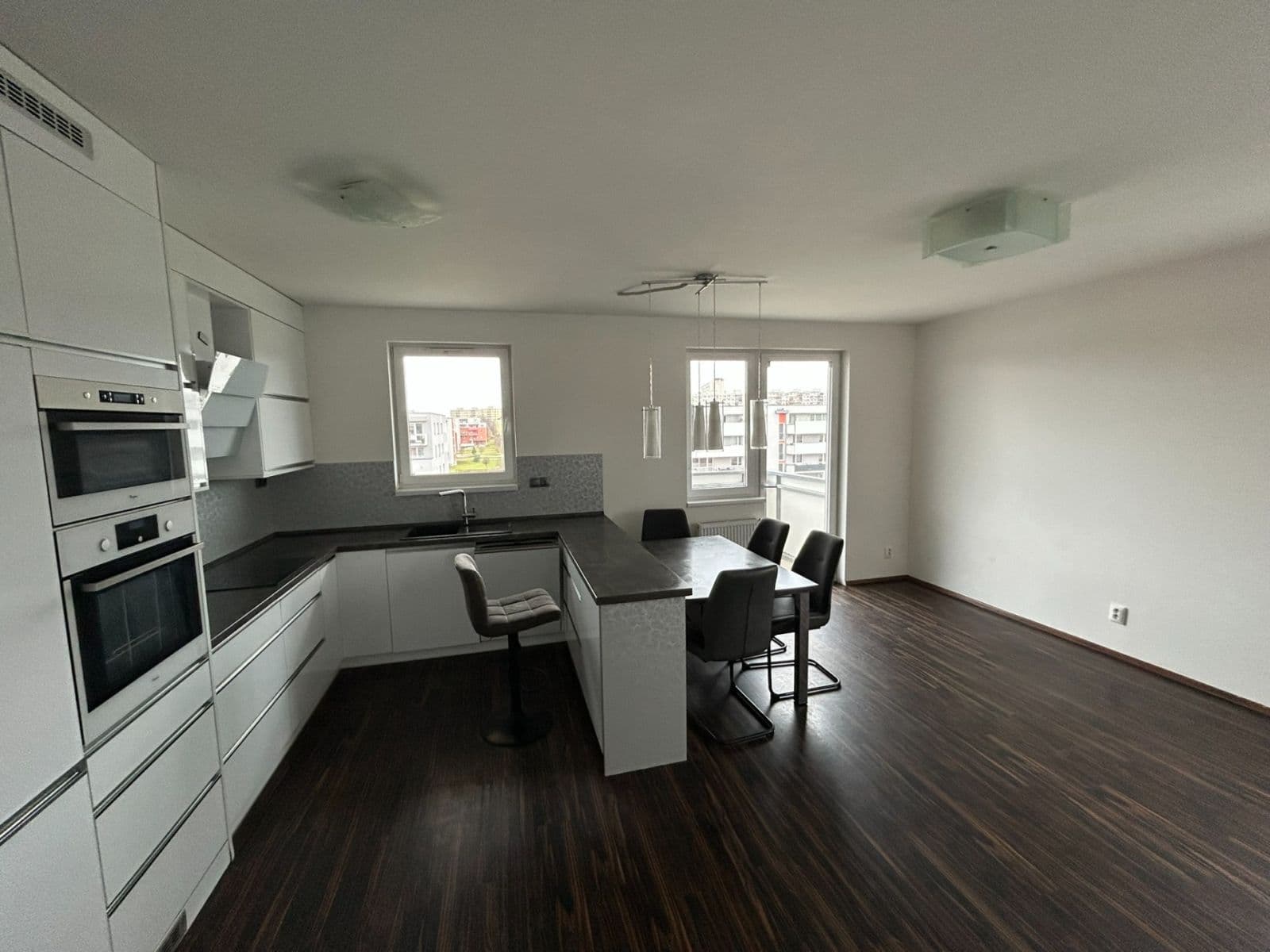 Pronájem bytu 3+kk 67 m², Jurkovičova, Praha, Praha Pronájem bytu 3+kk 67 m², Jurkovičova, Praha, Praha