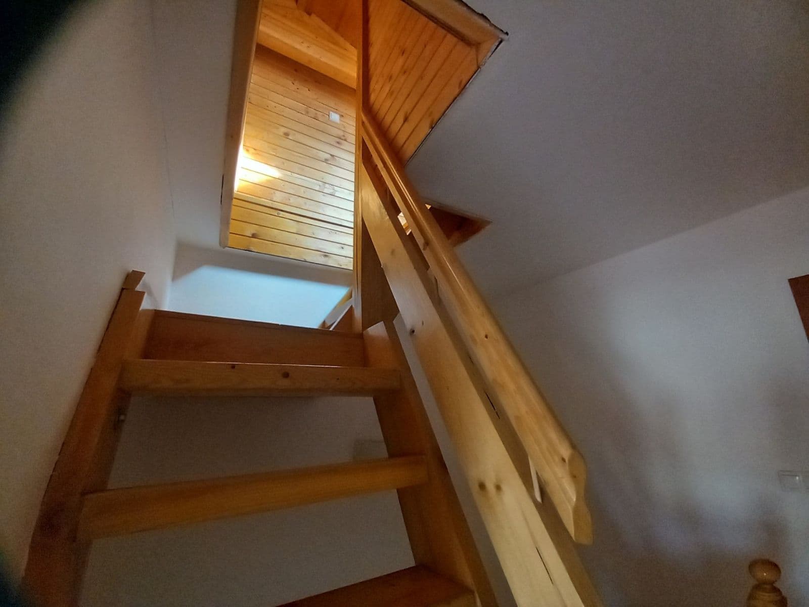 Prodej domu 129 m², pozemek 310 m², Paderlíkova, Nučice, Středočeský kraj Prodej domu 129 m², pozemek 310 m², Paderlíkova, Nučice, Středočeský kraj