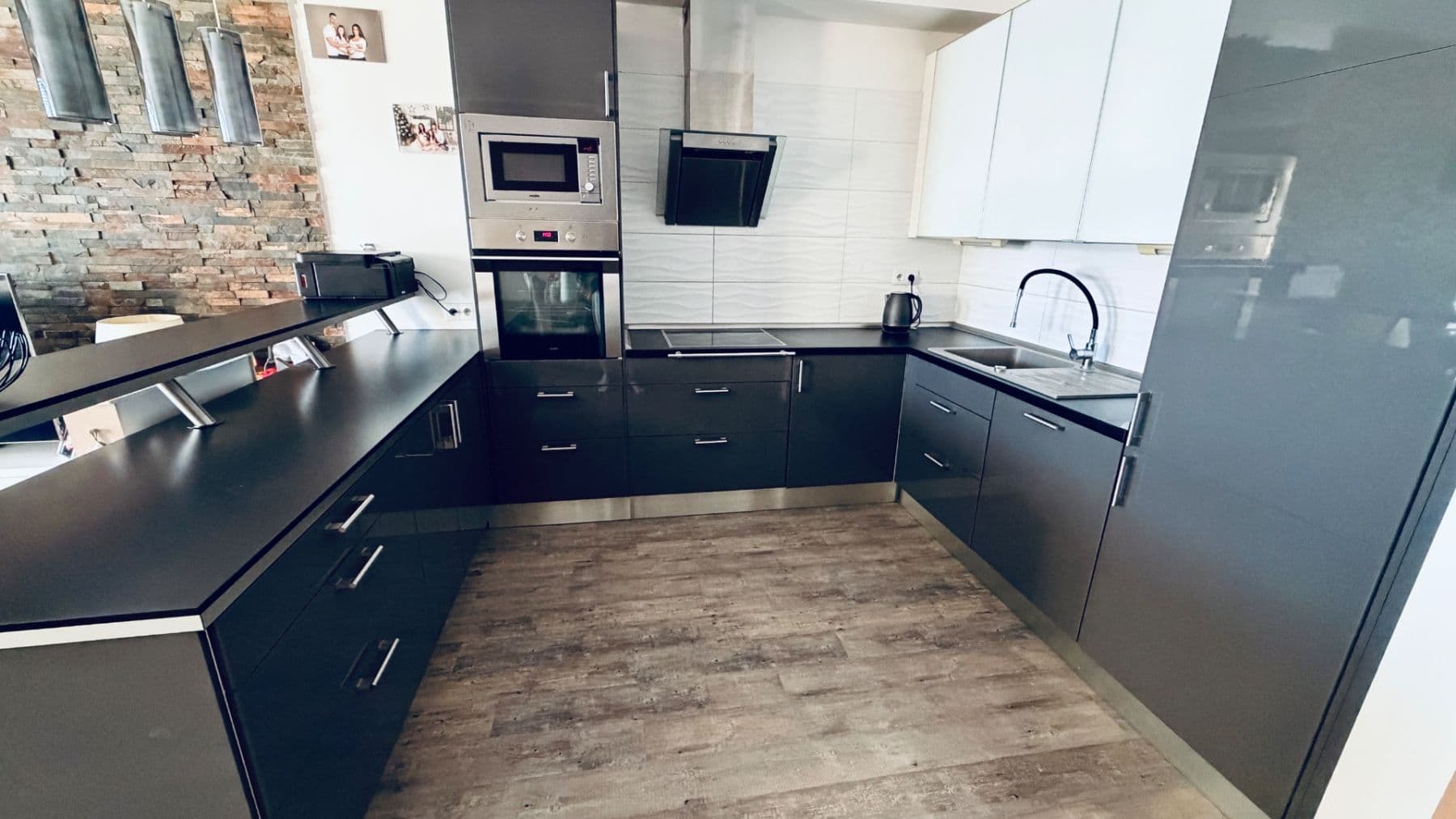 Prodej bytu 3+kk 75 m², Peškova, Olomouc, Olomoucký kraj Prodej bytu 3+kk 75 m², Peškova, Olomouc, Olomoucký kraj