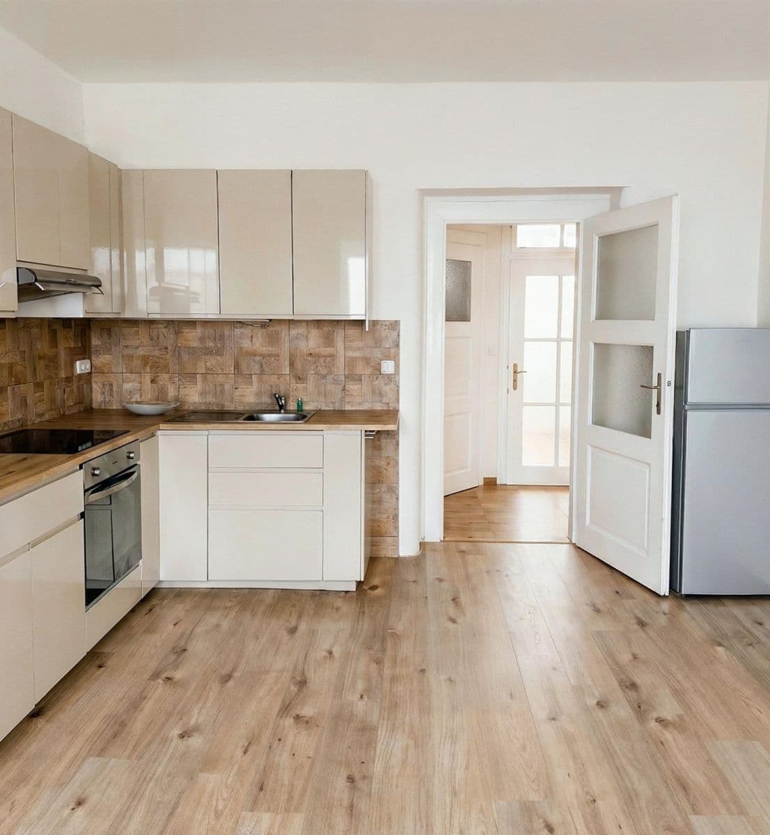 Pronájem bytu 2+kk 60 m², Křišťanova, Praha, Praha Pronájem bytu 2+kk 60 m², Křišťanova, Praha, Praha