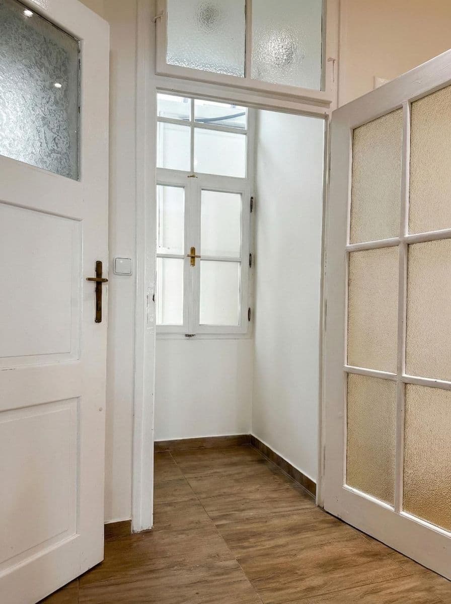 Pronájem bytu 2+kk 60 m², Křišťanova, Praha, Praha Pronájem bytu 2+kk 60 m², Křišťanova, Praha, Praha