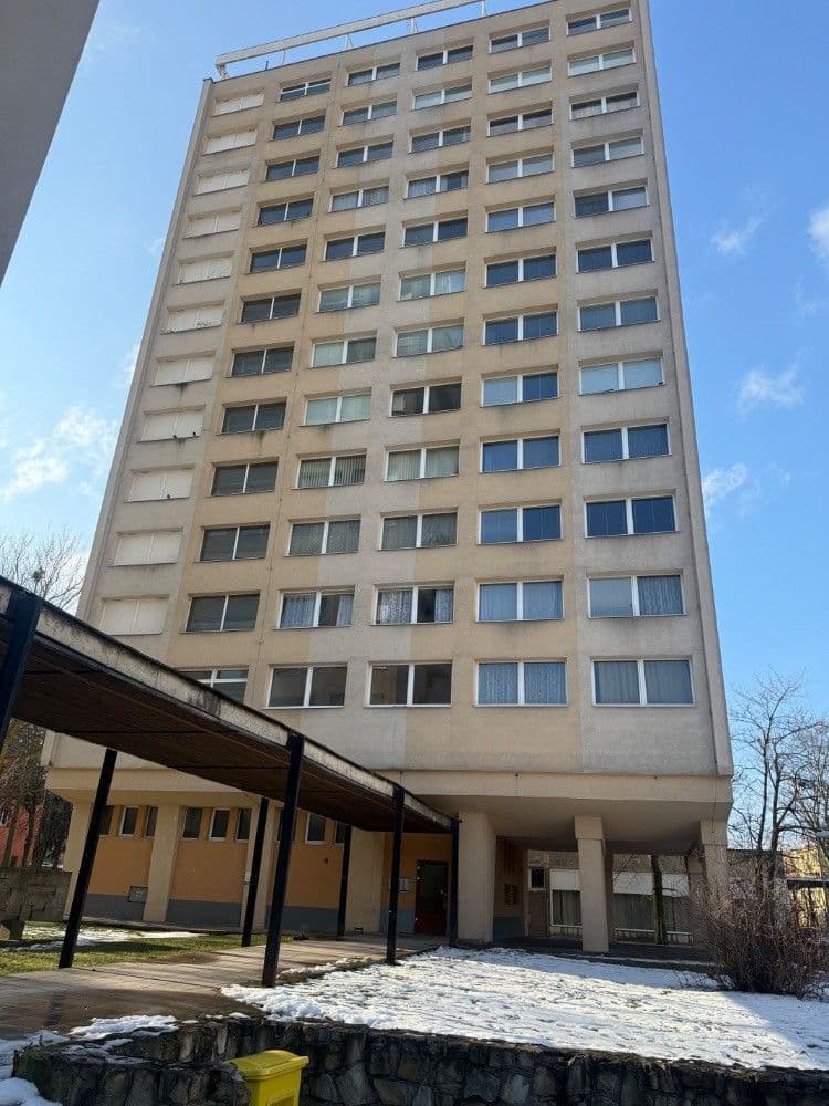 Prodej bytu 1+kk 21 m², Bratislavská, Teplice, Ústecký kraj Prodej bytu 1+kk 21 m², Bratislavská, Teplice, Ústecký kraj