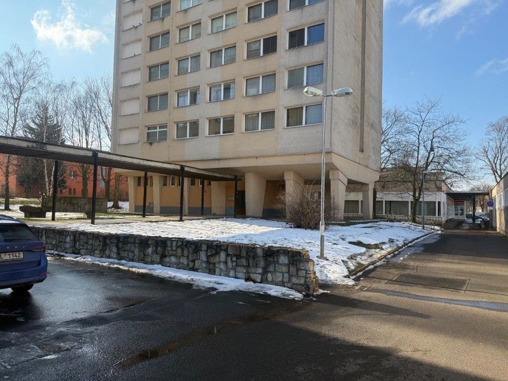 Prodej bytu 1+kk 21 m², Bratislavská, Teplice, Ústecký kraj Prodej bytu 1+kk 21 m², Bratislavská, Teplice, Ústecký kraj