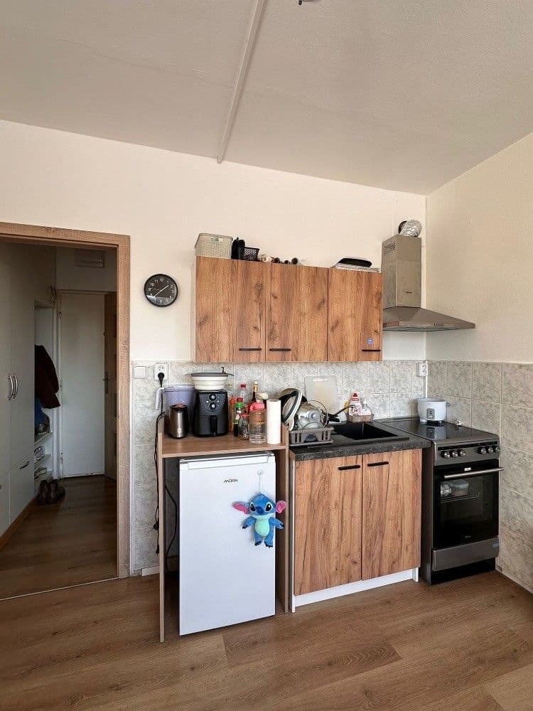 Prodej bytu 1+kk 21 m², Bratislavská, Teplice, Ústecký kraj Prodej bytu 1+kk 21 m², Bratislavská, Teplice, Ústecký kraj