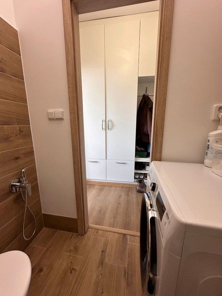 Prodej bytu 1+kk 21 m², Bratislavská, Teplice, Ústecký kraj Prodej bytu 1+kk 21 m², Bratislavská, Teplice, Ústecký kraj