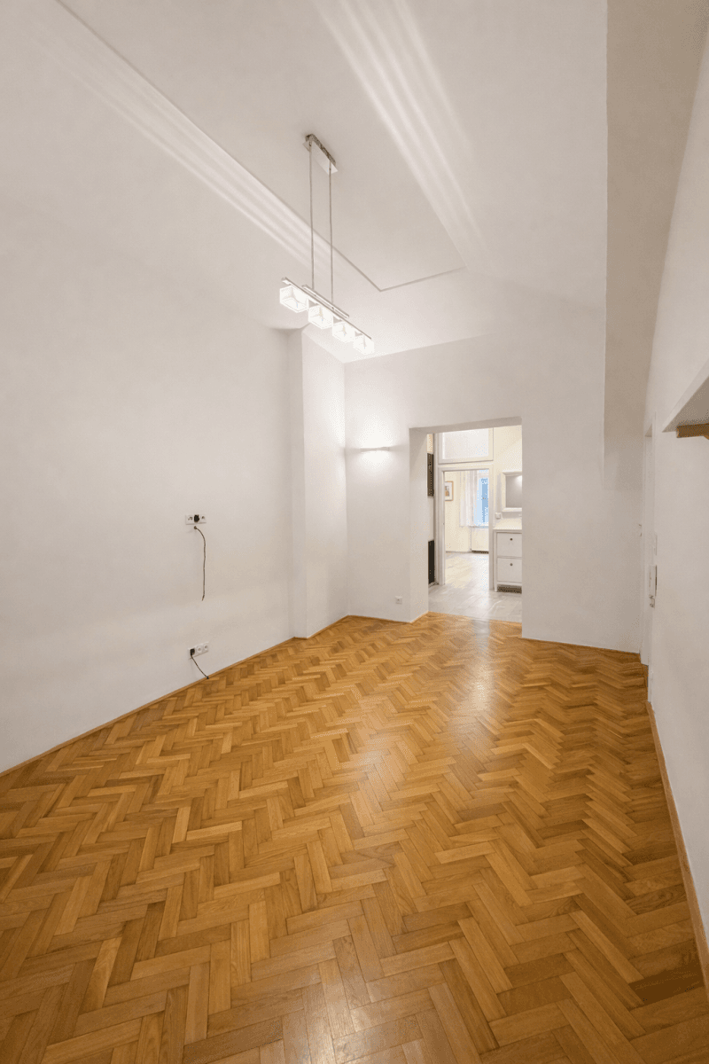 Prodej bytu 2+1 56 m², Všehrdova, Praha, Praha Prodej bytu 2+1 56 m², Všehrdova, Praha, Praha