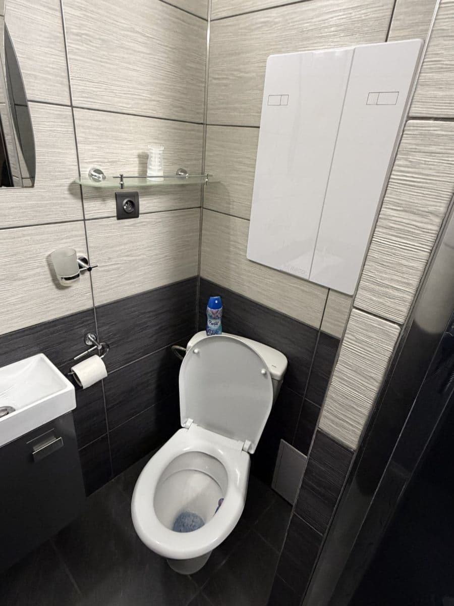 Prodej bytu 1+1 38 m², Čsl. armády, Karviná, Moravskoslezský kraj Prodej bytu 1+1 38 m², Čsl. armády, Karviná, Moravskoslezský kraj