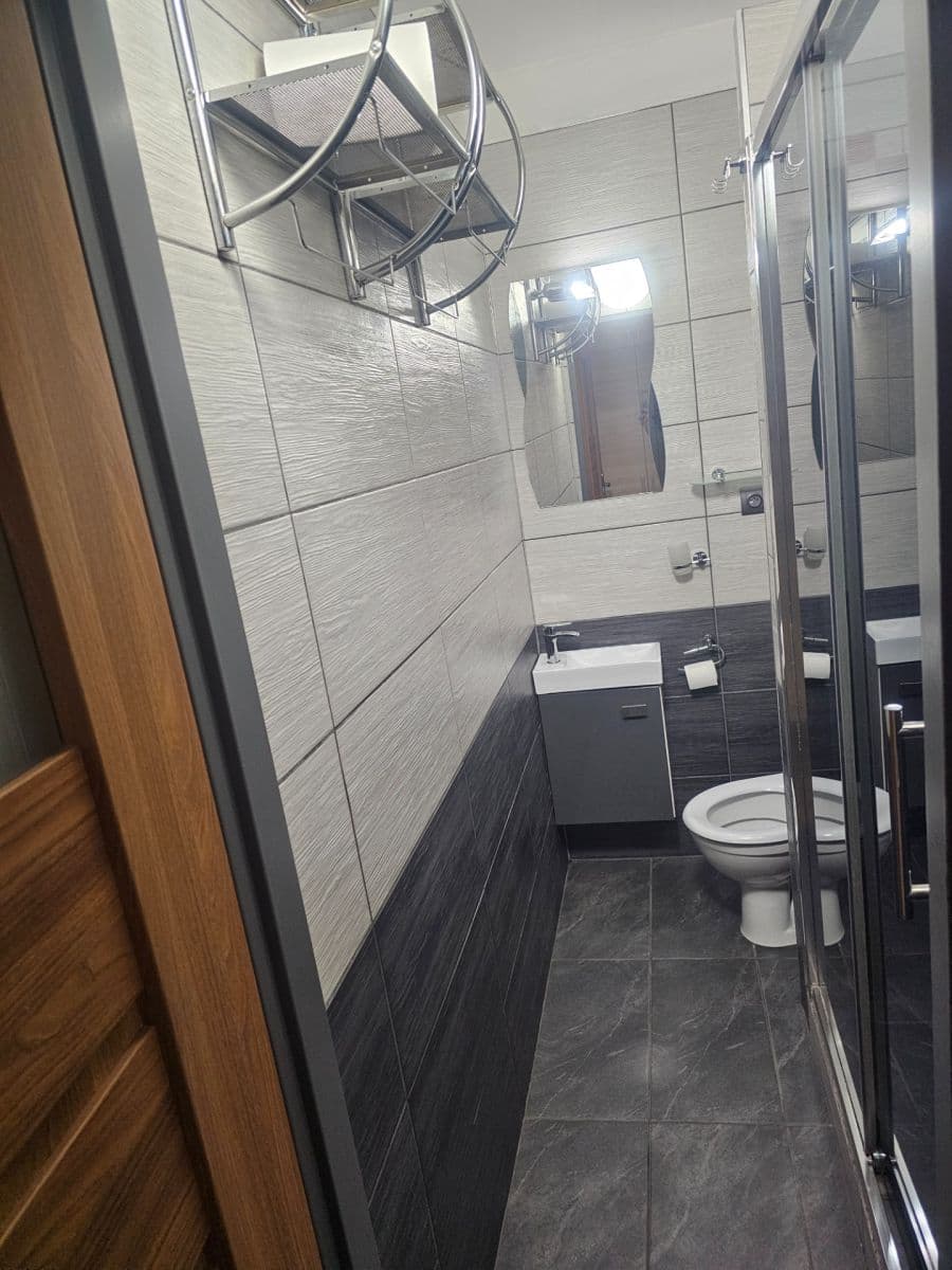 Prodej bytu 1+1 38 m², Čsl. armády, Karviná, Moravskoslezský kraj Prodej bytu 1+1 38 m², Čsl. armády, Karviná, Moravskoslezský kraj