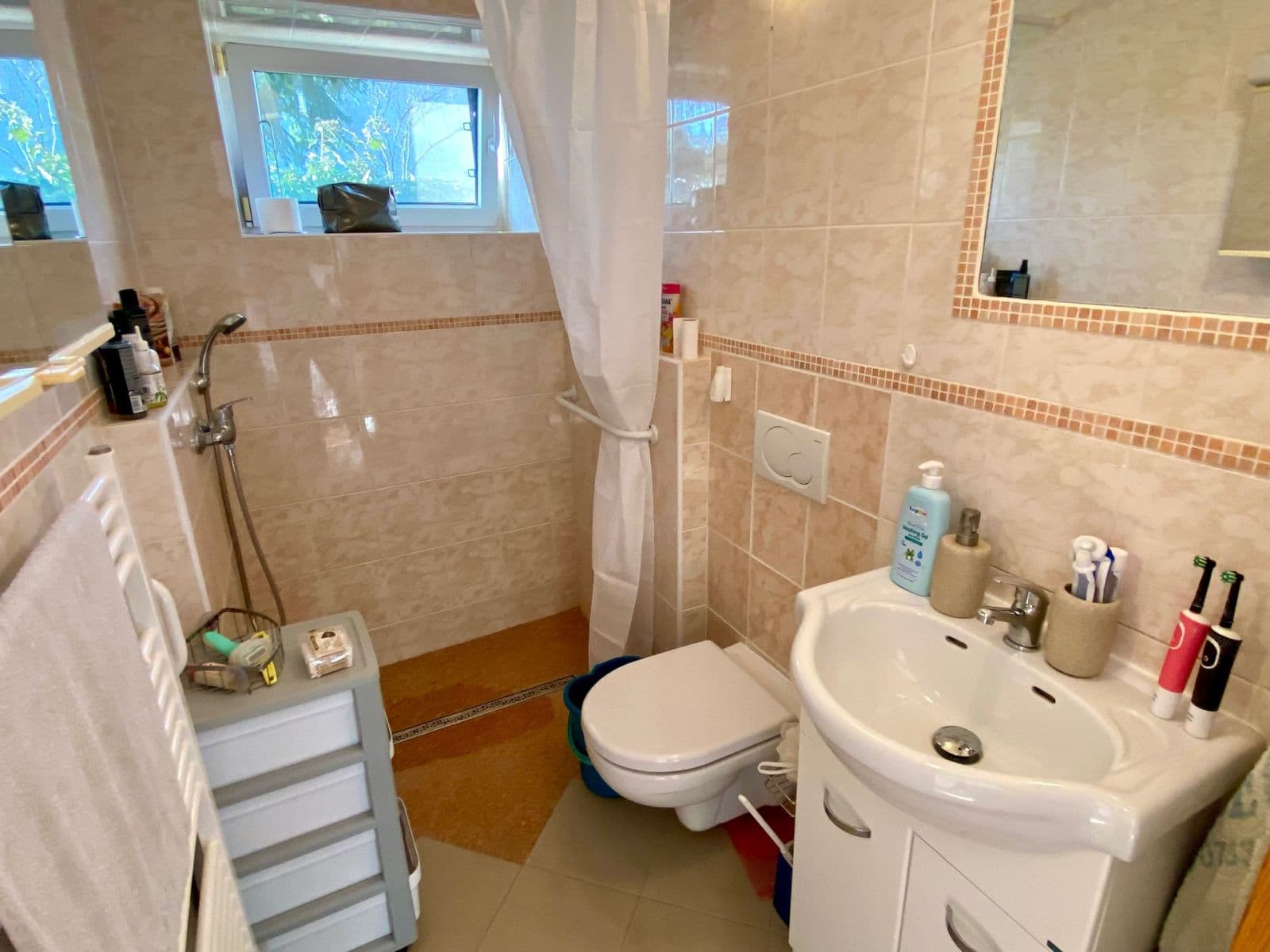 Pronájem bytu 2+1 55 m², Husova, Zlonice, Středočeský kraj Pronájem bytu 2+1 55 m², Husova, Zlonice, Středočeský kraj