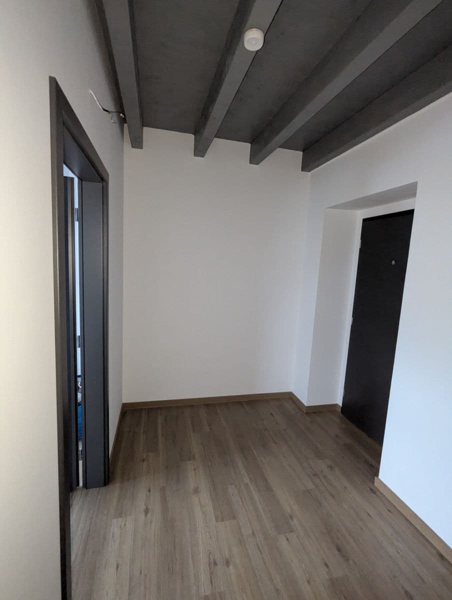 Pronájem bytu 1+kk 53 m², Vladislavova, Písek, Jihočeský kraj Pronájem bytu 1+kk 53 m², Vladislavova, Písek, Jihočeský kraj