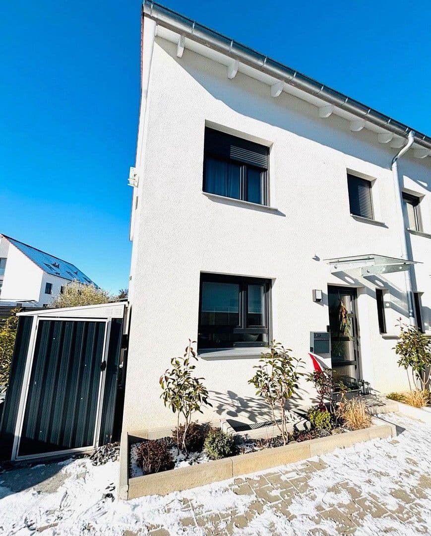 Prodej domu 155 m², pozemek 352 m², Rottenburg am Neckar, Bádensko-Württembersko Prodej domu 155 m², pozemek 352 m², Rottenburg am Neckar, Bádensko-Württembersko