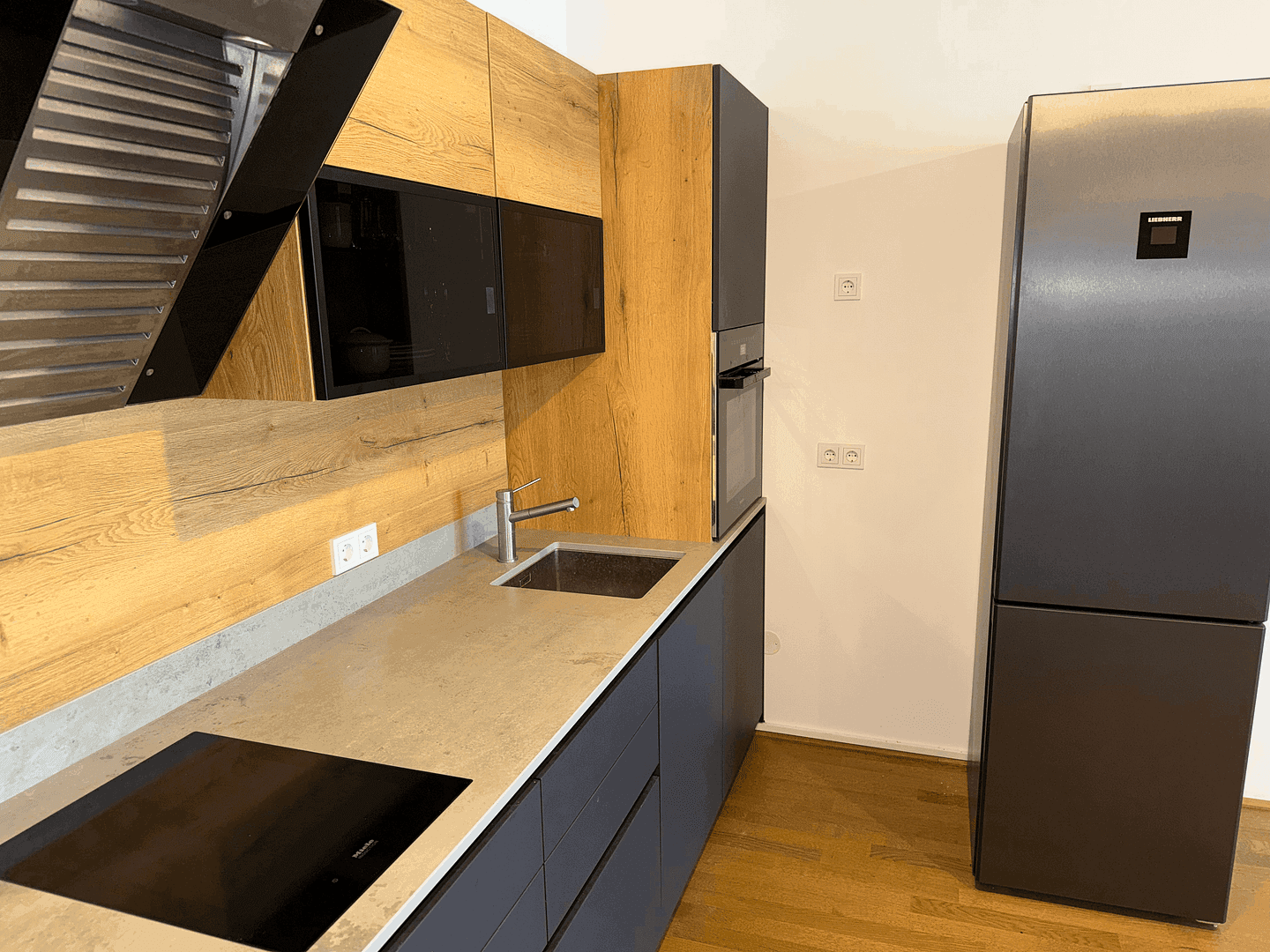 Pronájem bytu 1+1 63 m², Leystraße 154, Wien, Wien Pronájem bytu 1+1 63 m², Leystraße 154, Wien, Wien