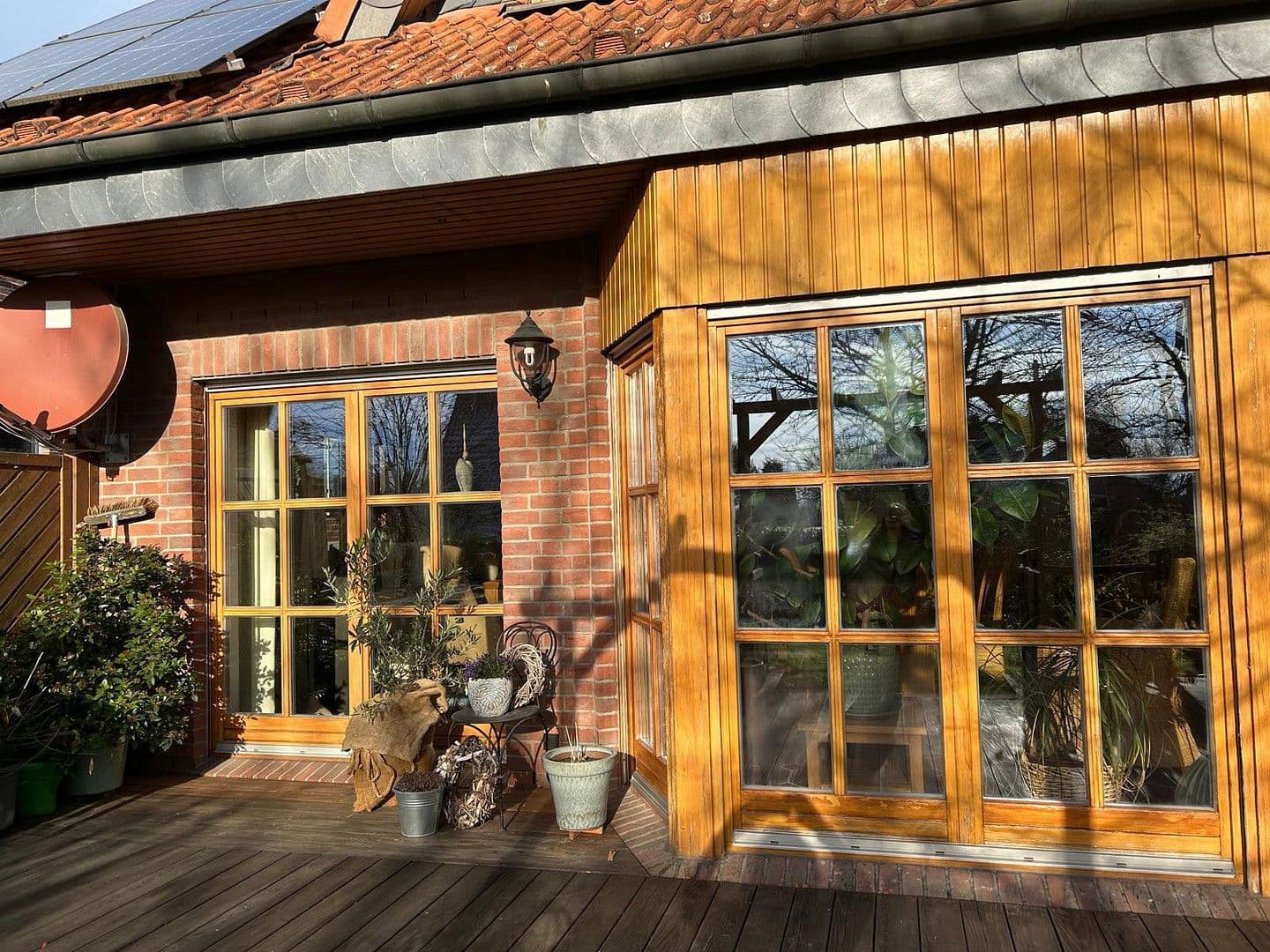 Prodej domu 268 m², pozemek 670 m², Sehnde, Dolní Sasko Prodej domu 268 m², pozemek 670 m², Sehnde, Dolní Sasko